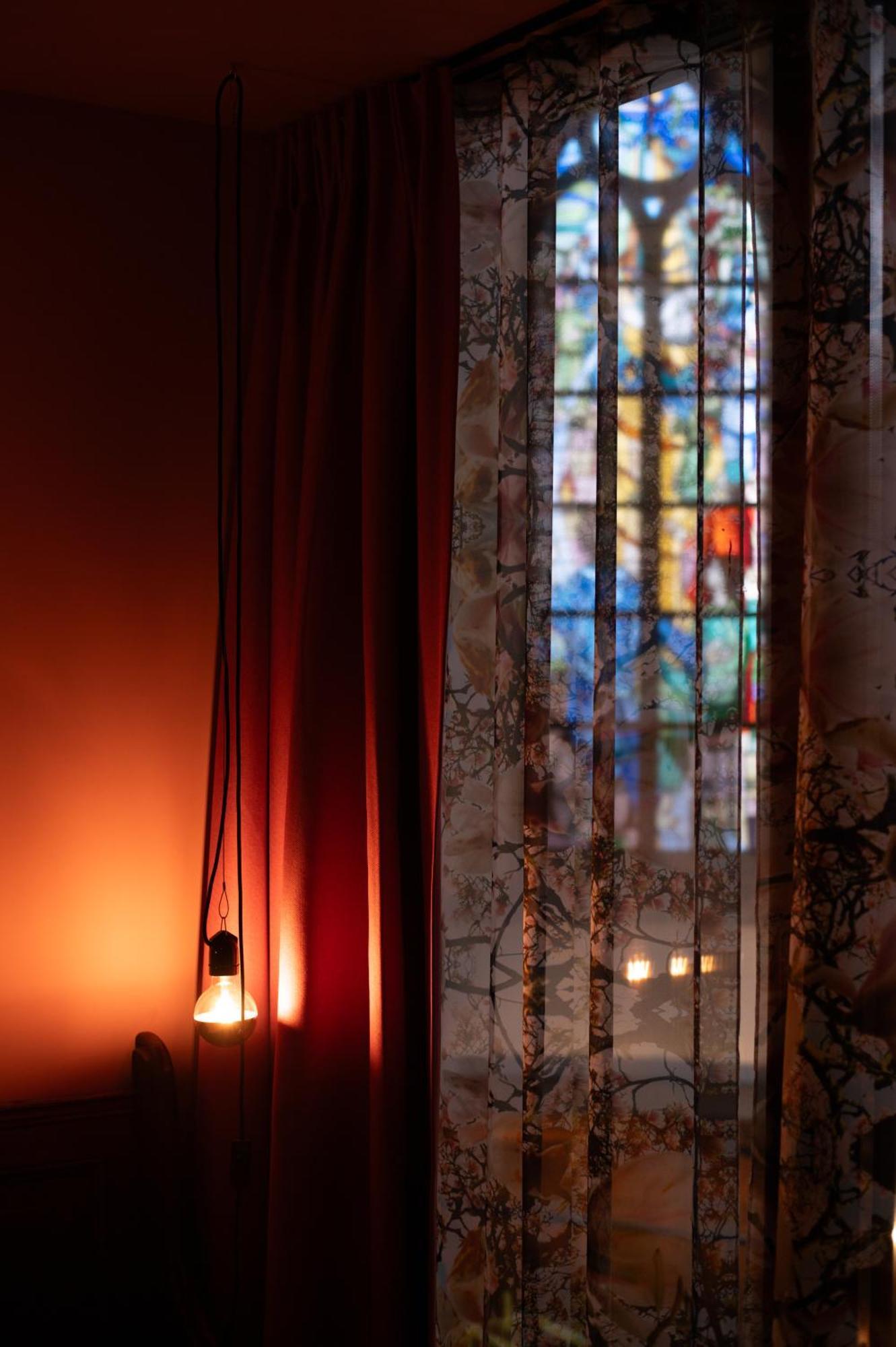 Boutiquehotel The Church Arnhem Exterior foto